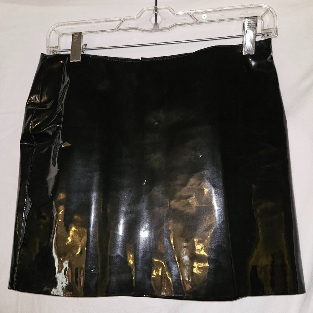 Sexy NWT PVC Mini Skirt MEDIUM Goth Punk Rock